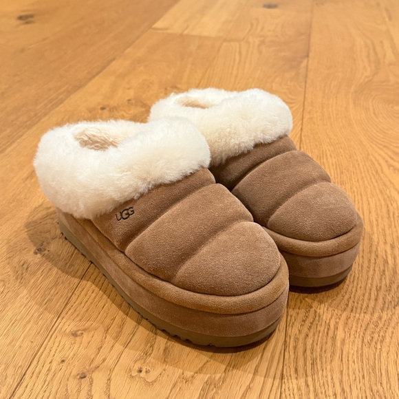 UGG Tazzlita | Brown Suede Slippers with White Fur - Picture 1 of 4